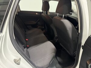Volkswagen Polo 1.0 POLO SE 5dr
