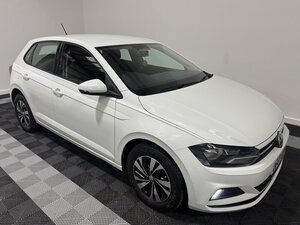 Volkswagen Polo 1.0 POLO SE 5dr