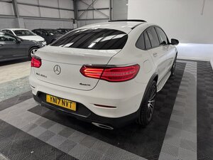 Mercedes-Benz GLC 2.1 GLC 250 D 4matic AMG LINE Premium AUTO 5dr