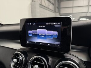 Mercedes-Benz GLC 2.1 GLC 250 D 4matic AMG LINE Premium AUTO 5dr