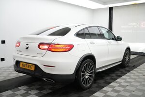 Mercedes-Benz GLC 2.1 GLC 250 D 4matic AMG LINE Premium AUTO 5dr