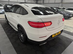 Mercedes-Benz GLC 2.1 GLC 250 D 4matic AMG LINE Premium AUTO 5dr