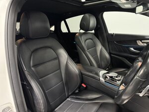 Mercedes-Benz GLC 2.1 GLC 250 D 4matic AMG LINE Premium AUTO 5dr