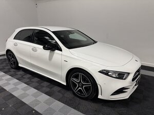 Mercedes-Benz A-Class 1.3 A 180 AMG LINE Edition Premium AUTO 5dr