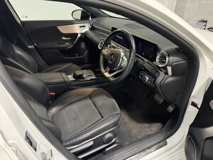 Mercedes-Benz A-Class 1.3 A 180 AMG LINE Edition Premium AUTO 5dr