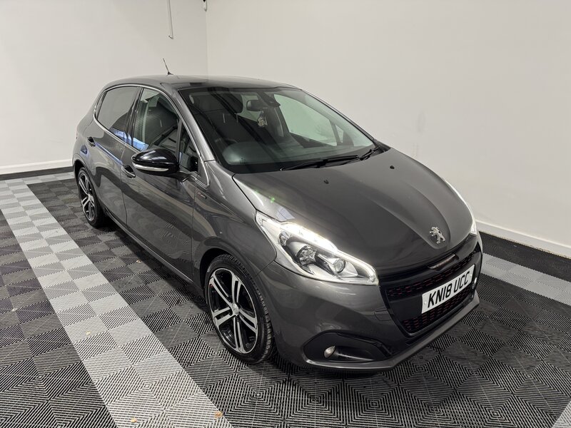 Peugeot 208 1.6 208 GT LINE BLUE HDI  5dr