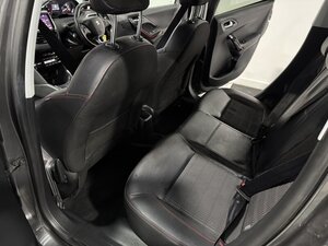 Peugeot 208 1.6 208 GT LINE BLUE HDI  5dr