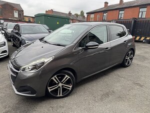 Peugeot 208 1.6 208 GT LINE BLUE HDI  5dr