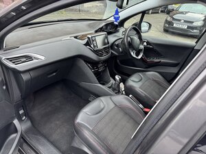 Peugeot 208 1.6 208 GT LINE BLUE HDI  5dr