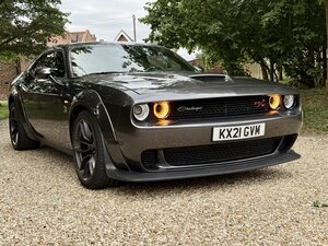 Dodge Challenger R/T 6.4  Scat Pack Widebody 
