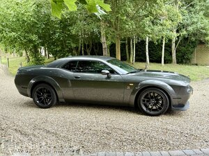 Dodge Challenger R/T 6.4  Scat Pack Widebody 