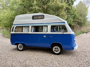 Volkswagen T2 Bay Window  1.6 Campervan