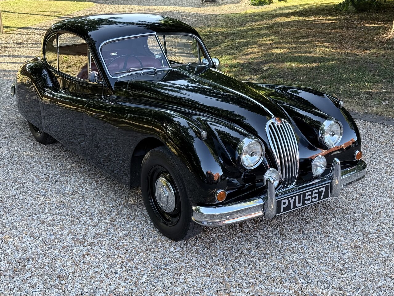 Jaguar XK 140 FHC Sports