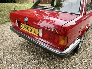 BMW E30 318I 2 DOOR Coupe