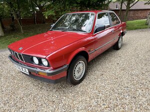 BMW E30 318i 2 Door Coupe