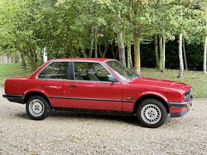 BMW E30 318I 2 DOOR Coupe