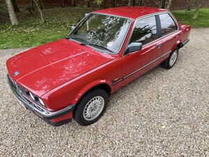 BMW E30 318I 2 DOOR Coupe