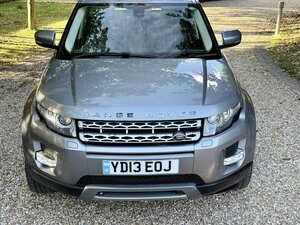 Land Rover Range Rover Evoque 2.2 Range Rover Evoque Prestige SD4 AUTO 5dr