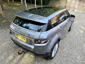 Land Rover Range Rover Evoque 2.2 Range Rover Evoque Prestige SD4 AUTO 5dr