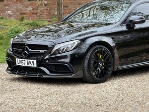 Mercedes-AMG C63 AMG Premium  4.0 V8 BI Turbo AUTO 