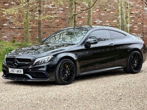 Mercedes-AMG C63 AMG Premium  4.0 V8 BI Turbo AUTO 