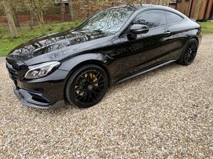 Mercedes-AMG C63 AMG Premium  4.0 V8 BI Turbo AUTO 
