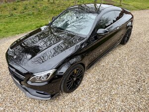 Mercedes-AMG C63 AMG Premium  4.0 V8 BI Turbo AUTO 