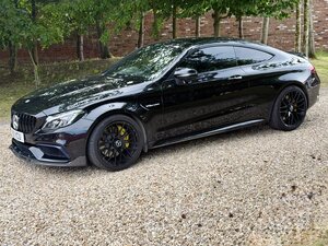Mercedes-AMG C63 AMG Premium  4.0 V8 BI Turbo AUTO 