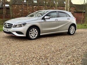 Mercedes-Benz A180 1.5 CDi Blueefficiency SE Auto