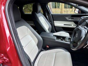 Jaguar XF 2.0 XF R-Sport Diesel AUTO