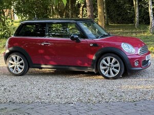 Mini Hatch 1.6 Cooper 3dr