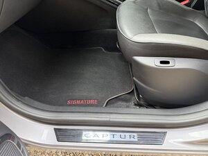 Renault Captur 1.2 Captur Signature Nav TCE Automatic