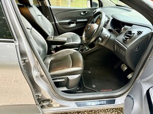 Renault Captur 1.2 Captur Signature Nav TCE Automatic
