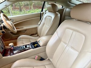 Jaguar XK 4.2 V8 Coupe