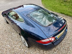 Jaguar XK 4.2 V8 Coupe
