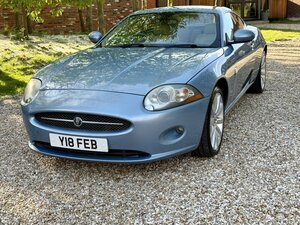 Jaguar XK 4.2 V8 Coupe AUTO 3dr