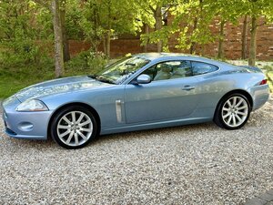 Jaguar XK 4.2 V8 Coupe AUTO 3dr