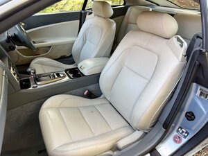 Jaguar XK 4.2 V8 Coupe AUTO 3dr