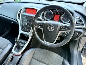 Vauxhall Astra 2.0 Astra GTC SRI CDTI S/S 3dr
