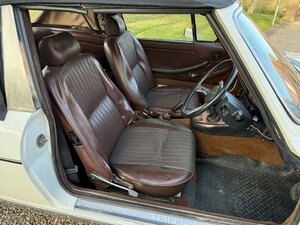 Triumph Stag 3.0 V8 Convertible