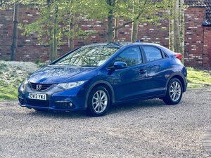 Honda 1.8 Civic I-Vtec ES Hatchback