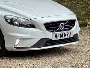 Volvo V40 1.6 R-design D2 Hatchback