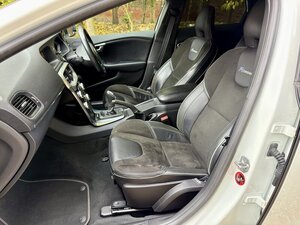 Volvo V40 1.6 R-design D2 Hatchback