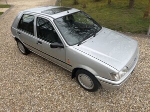 Ford Fiesta 1.6 Fiesta GHIA 5dr