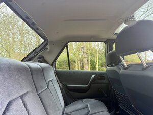 Ford Fiesta 1.6 Fiesta GHIA 5dr