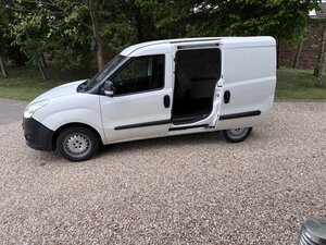 Vauxhall Combo 1.2 Combo CDti Side Door 