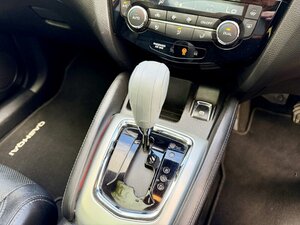 Nissan Qashqai 1.6 Xtronic Tekna DCI Automatic 5dr