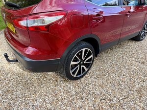 Nissan Qashqai 1.6 Xtronic Tekna DCI Automatic 5dr