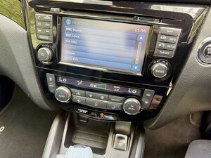 Nissan Qashqai 1.6 Xtronic Tekna DCI Automatic 5dr