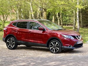 Nissan Qashqai 1.6 Xtronic Tekna DCI Automatic 5dr